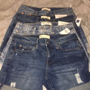 NWT GAP denim short bundle